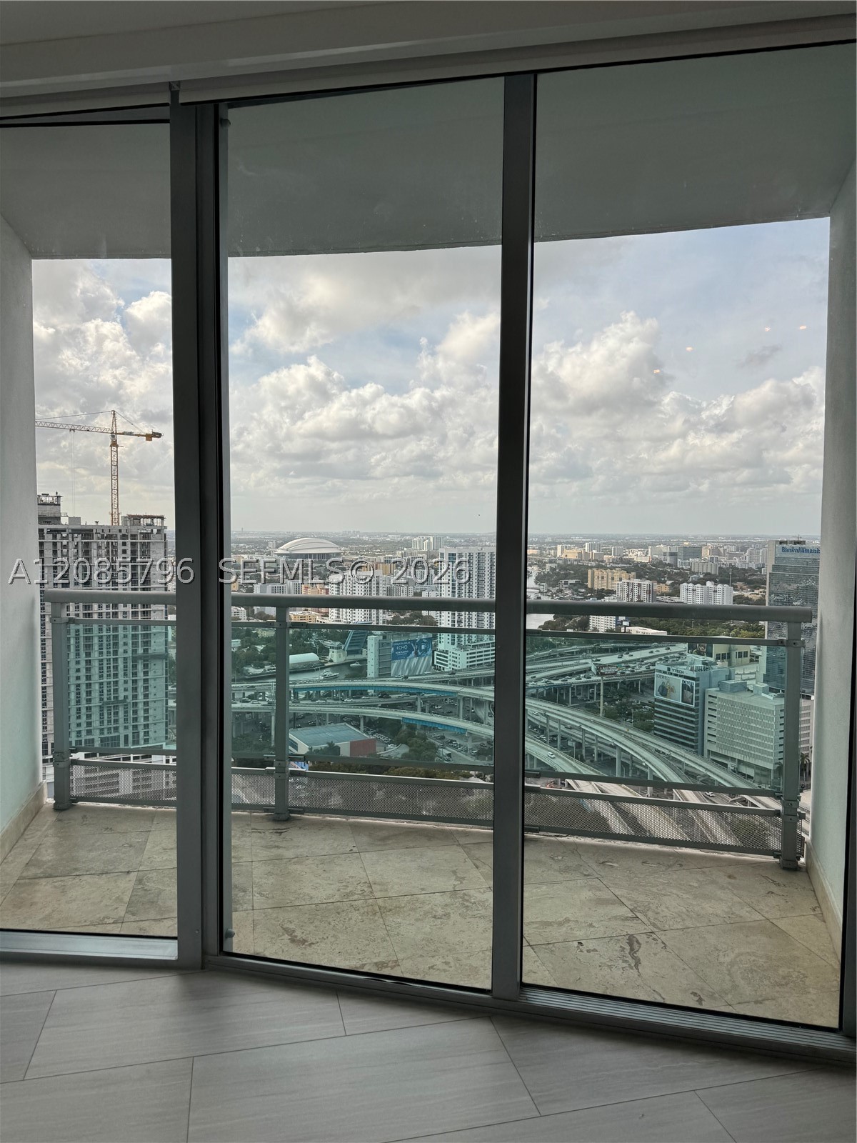 350 S Miami Ave #3913, Miami FL 33130