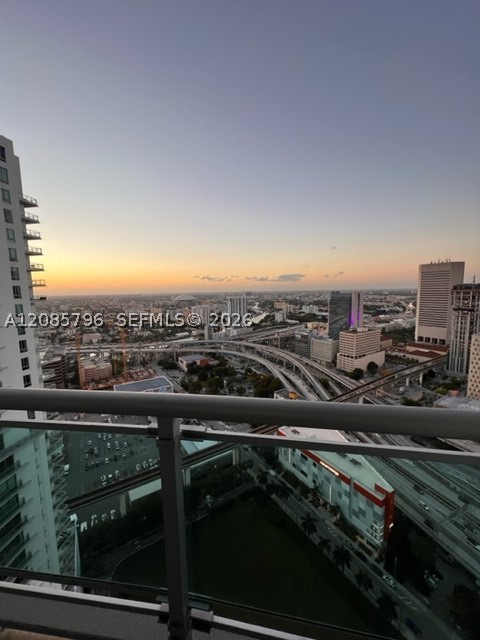 350 S Miami Ave #3913, Miami FL 33130
