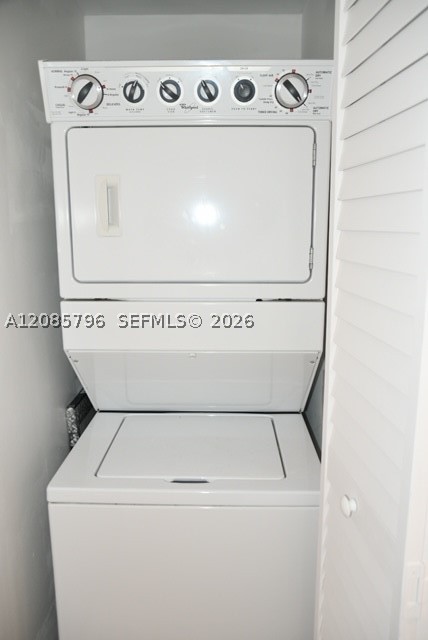 350 S Miami Ave #3913, Miami FL 33130