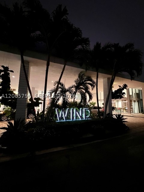 350 S Miami Ave #3913, Miami FL 33130