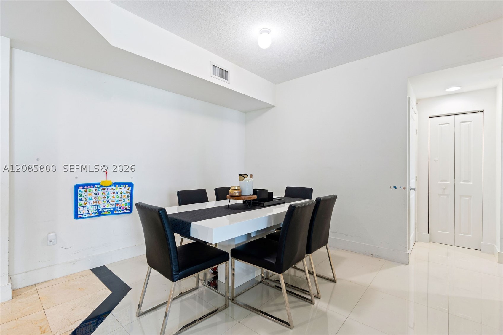 7900 Harbor Island Dr #518, North Bay Village FL 33141