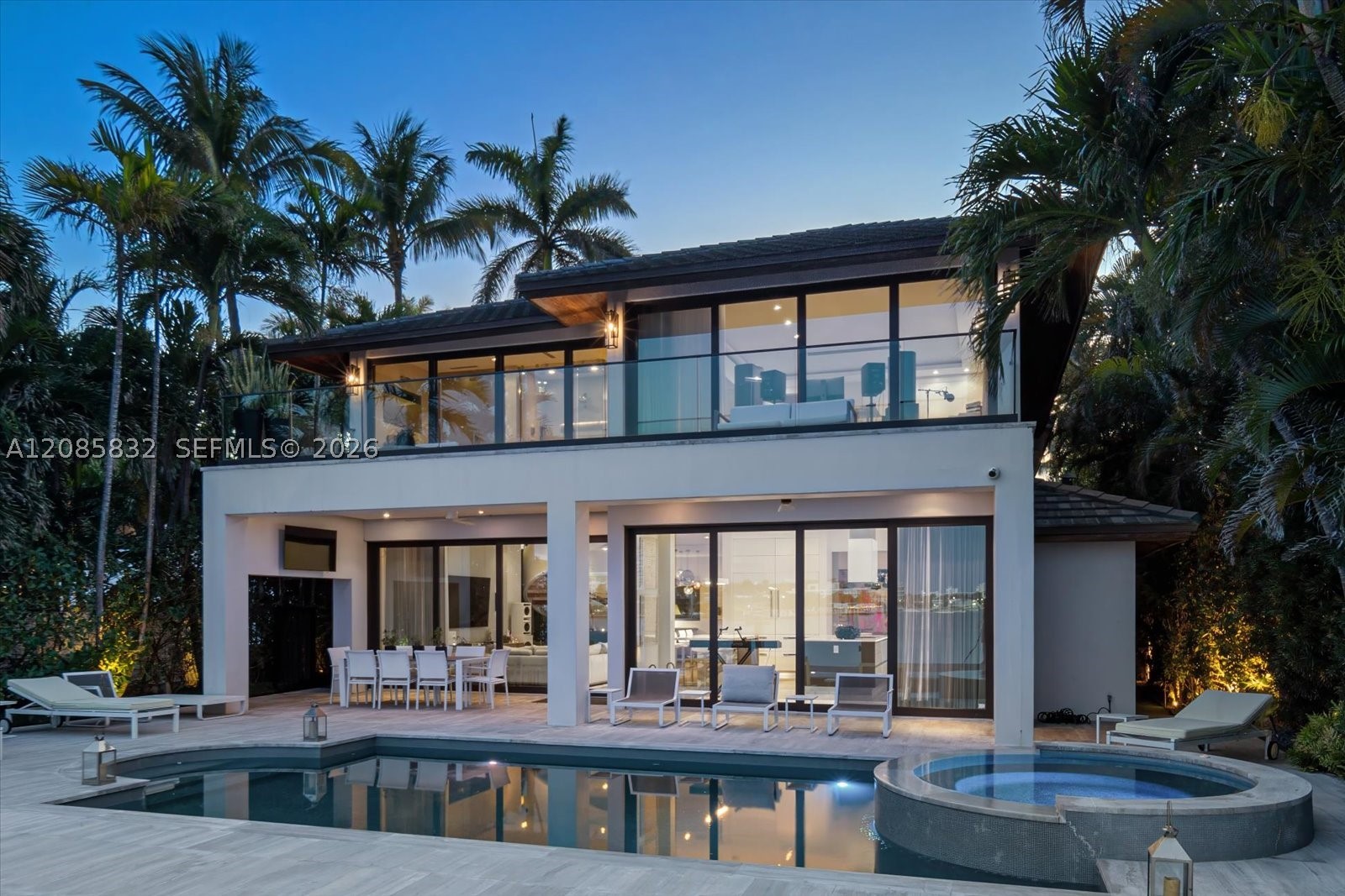 401 E Rivo Alto Dr, Miami Beach FL 33139