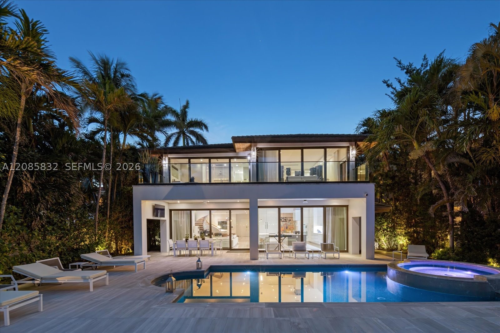 401 E Rivo Alto Dr, Miami Beach FL 33139