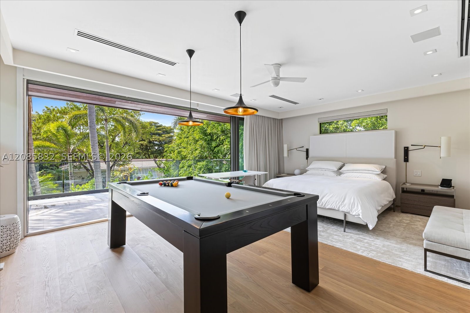 401 E Rivo Alto Dr, Miami Beach FL 33139
