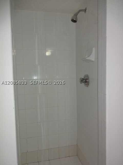 4681 NW 9th St #208, Miami FL 33126