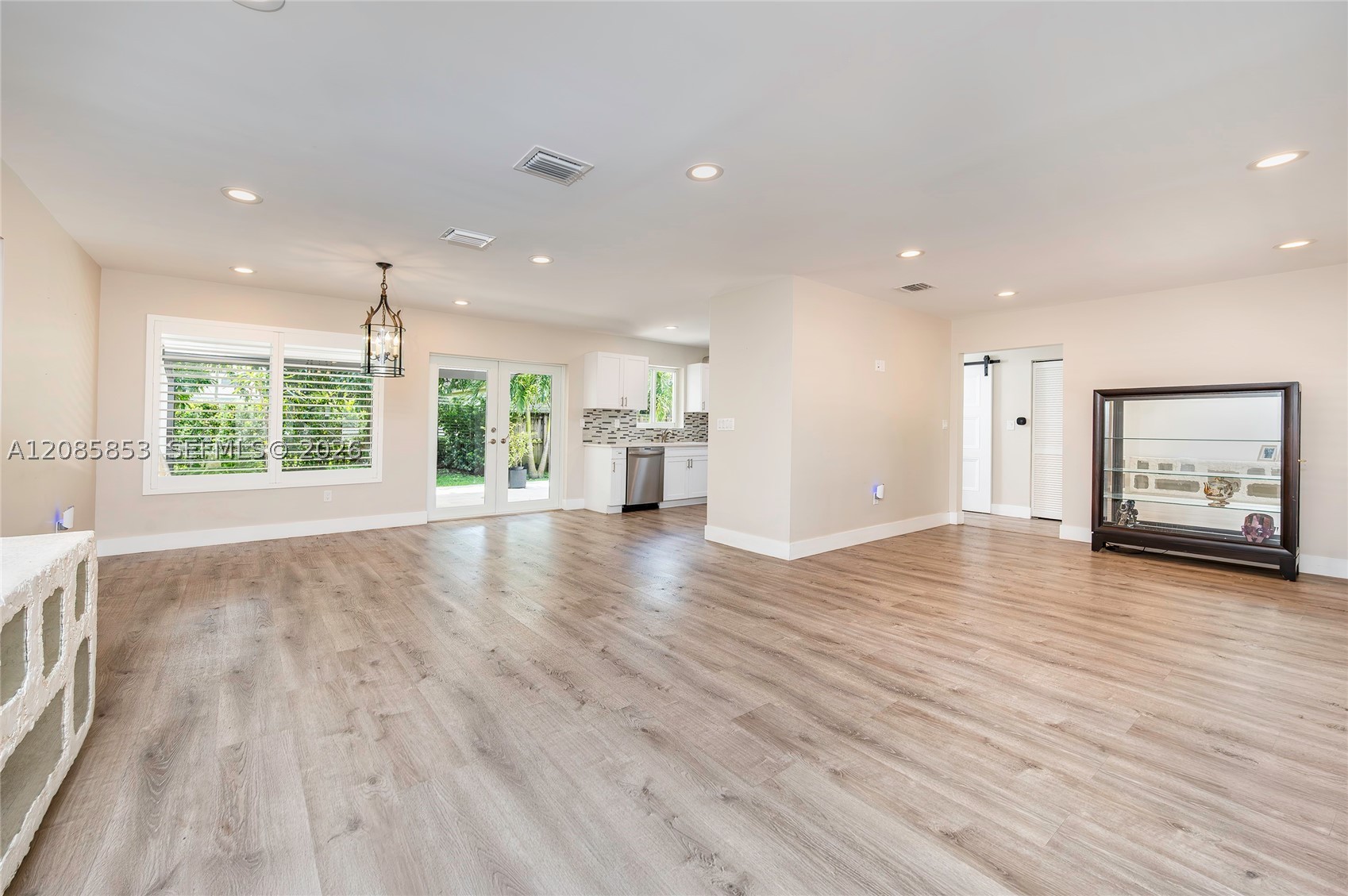 6430 SW 21 St, West Miami FL 33155