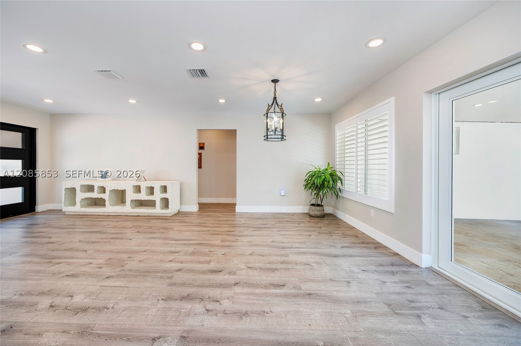6430 SW 21 St, West Miami FL 33155