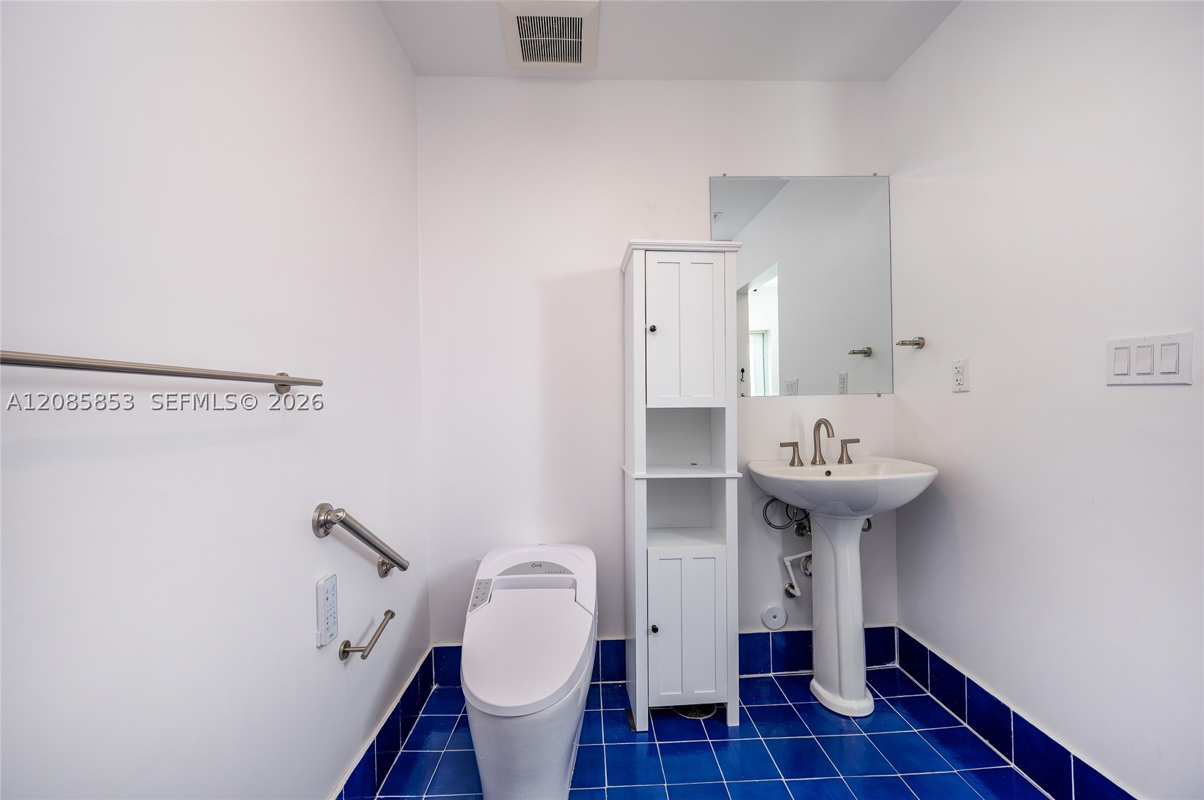 6430 SW 21 St, West Miami FL 33155