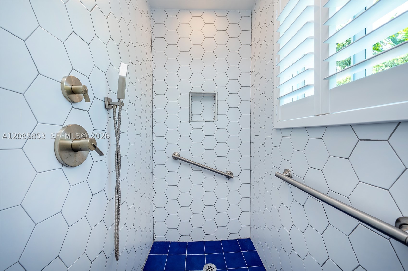 6430 SW 21 St, West Miami FL 33155