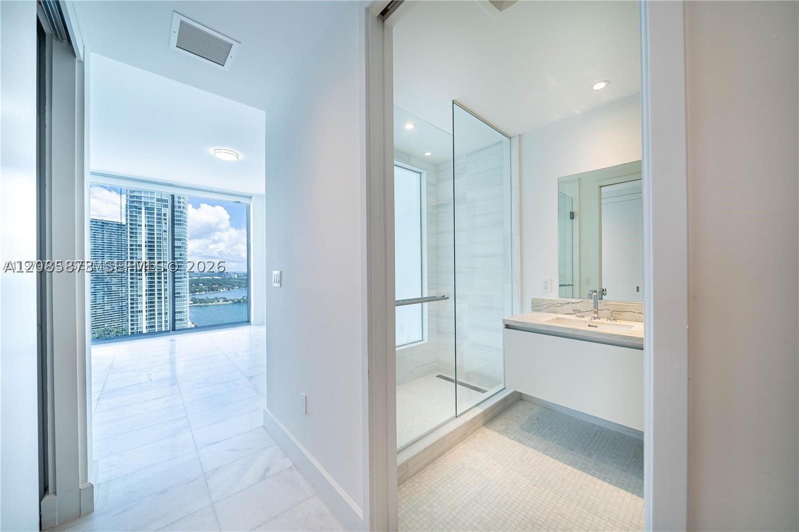 700 NE 26TH TER #3006, Miami FL 33137
