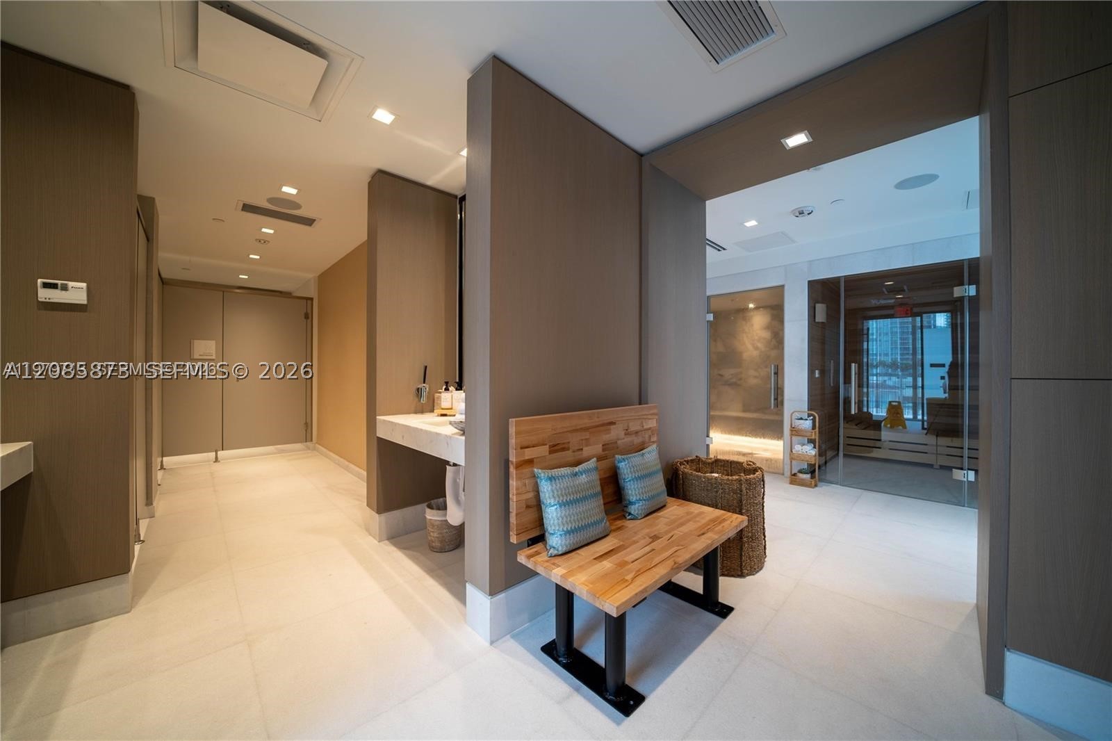 700 NE 26TH TER #3006, Miami FL 33137