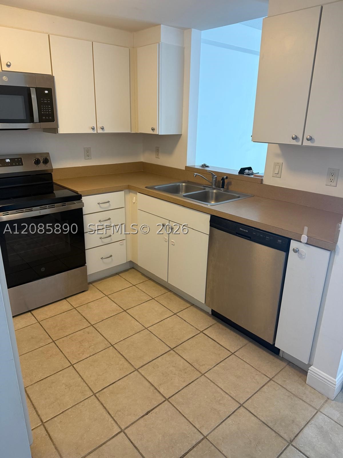 1250 S Miami Ave #1412, Miami FL 33130