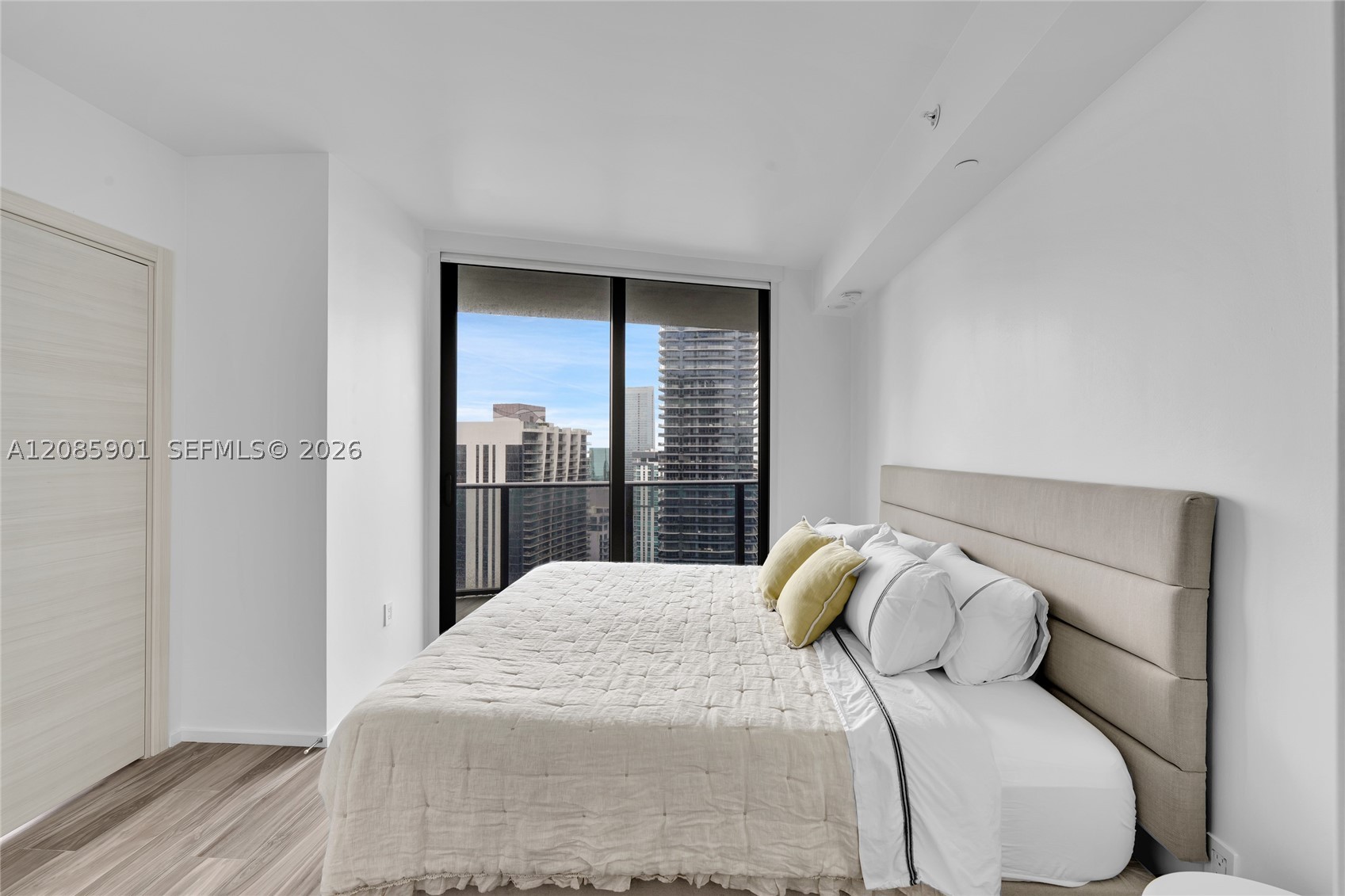 801 S Miami Ave #4602, Miami FL 33130