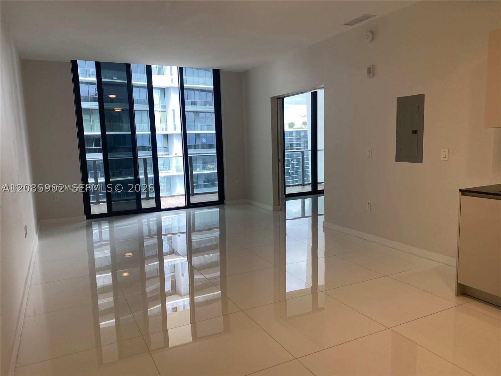 1010 Brickell #4807, Miami FL 33131
