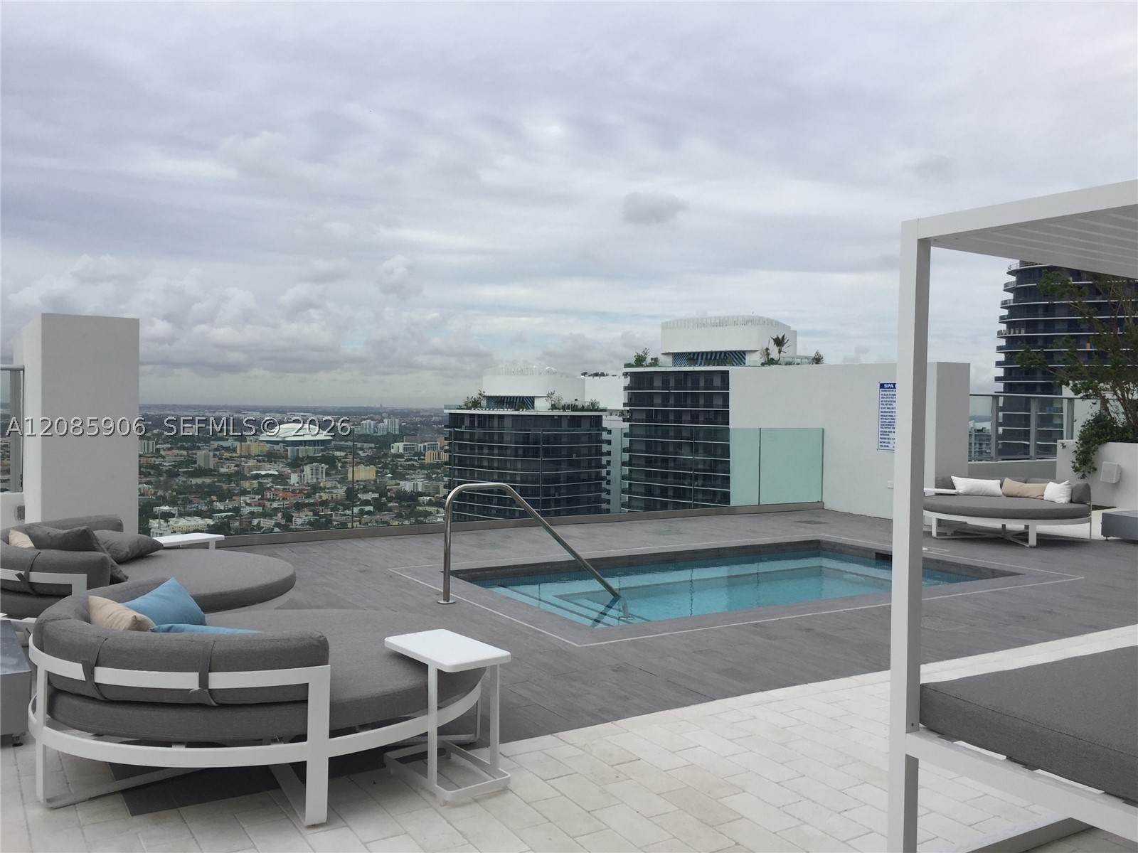 1010 Brickell Ave #3310, Miami FL 33131