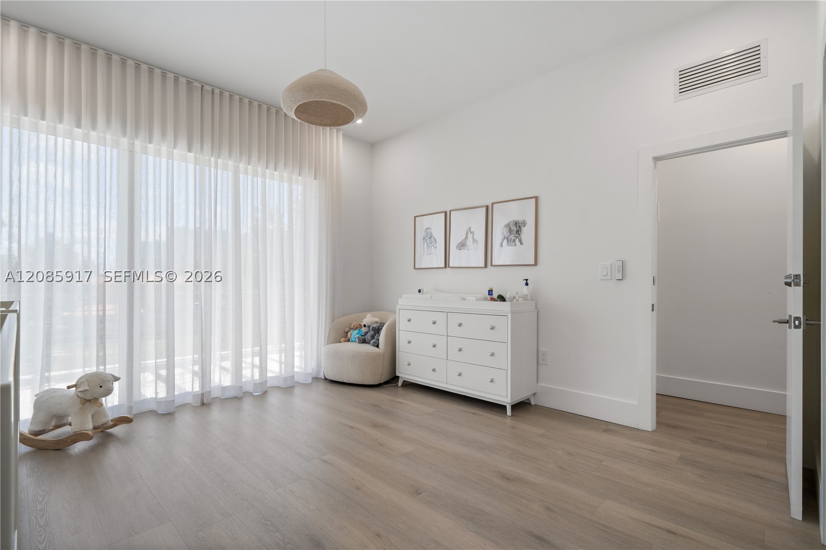 18955 Atlantic Blvd, Sunny Isles Beach FL 33160