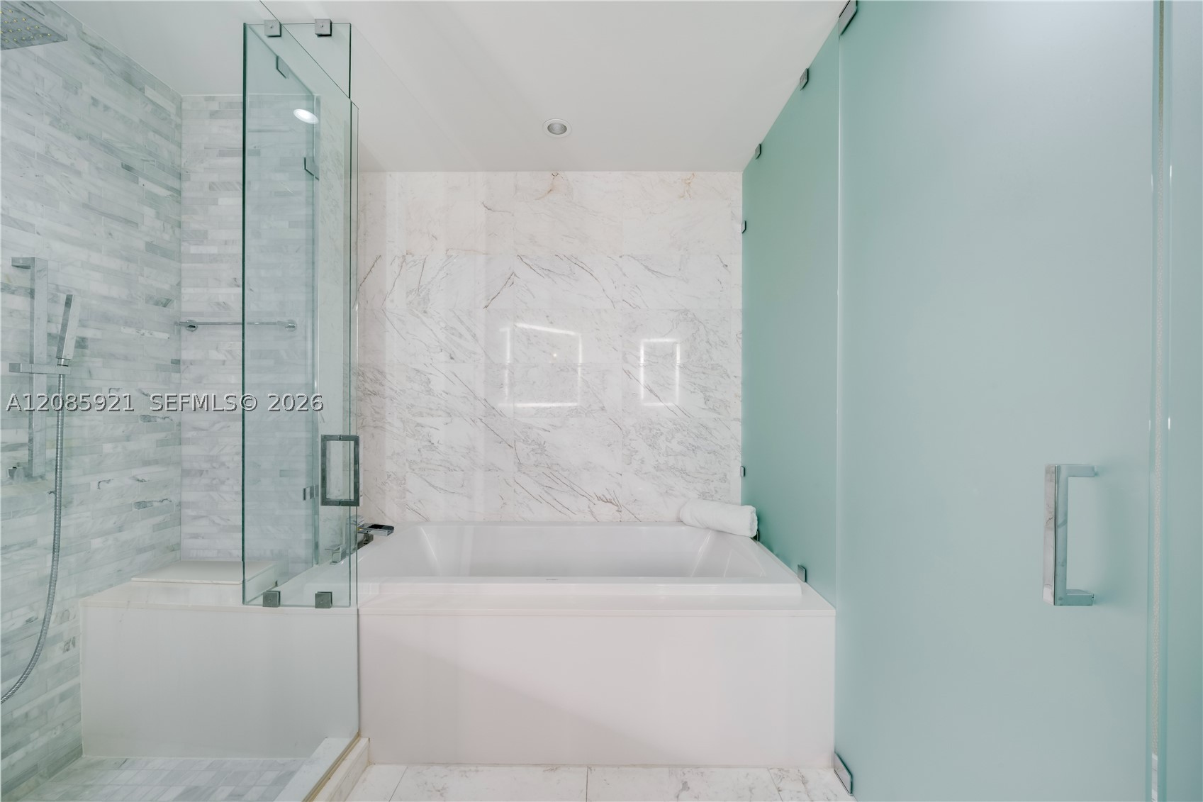 851 NE 1st Ave #3408, Miami FL 33132