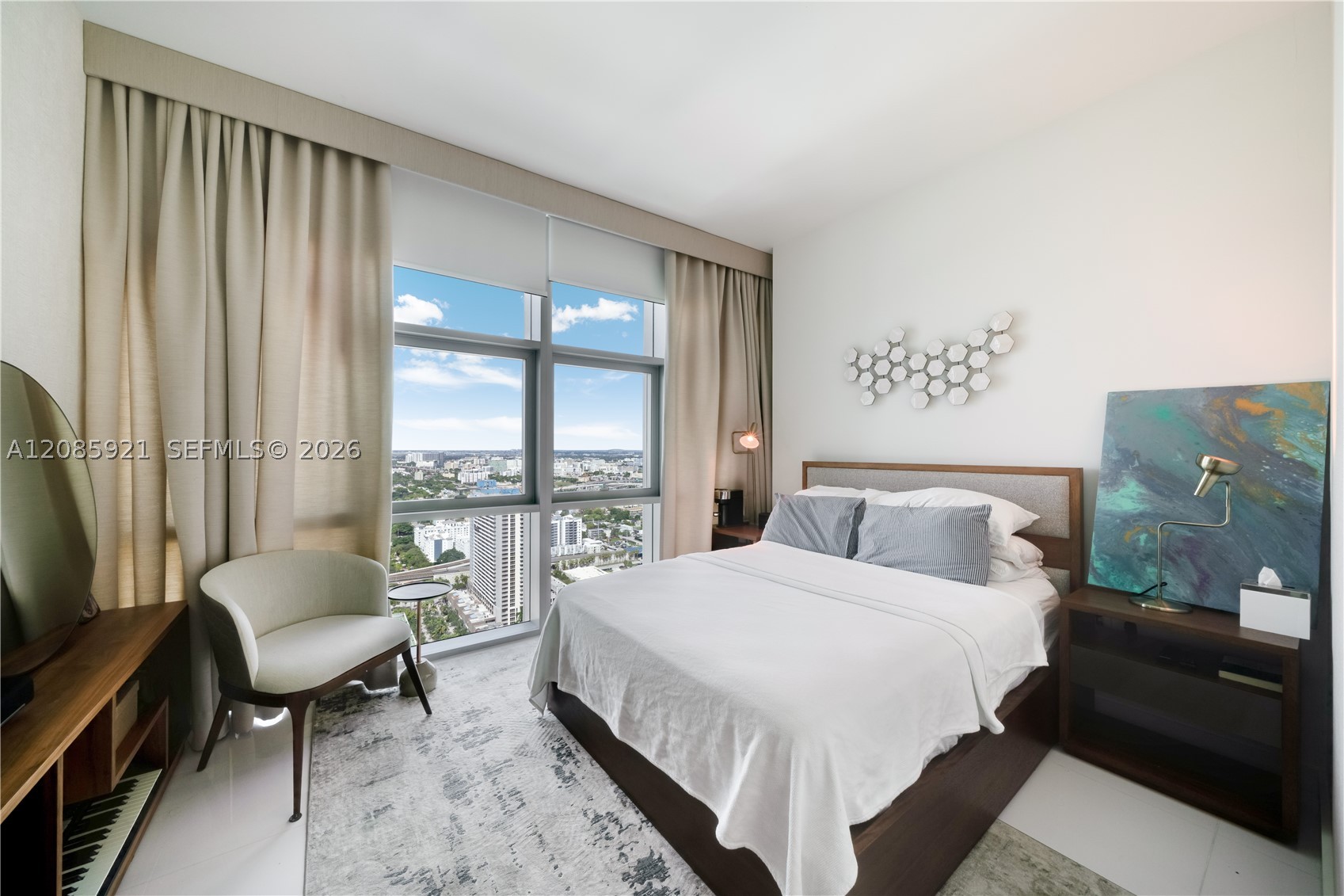 851 NE 1st Ave #3408, Miami FL 33132