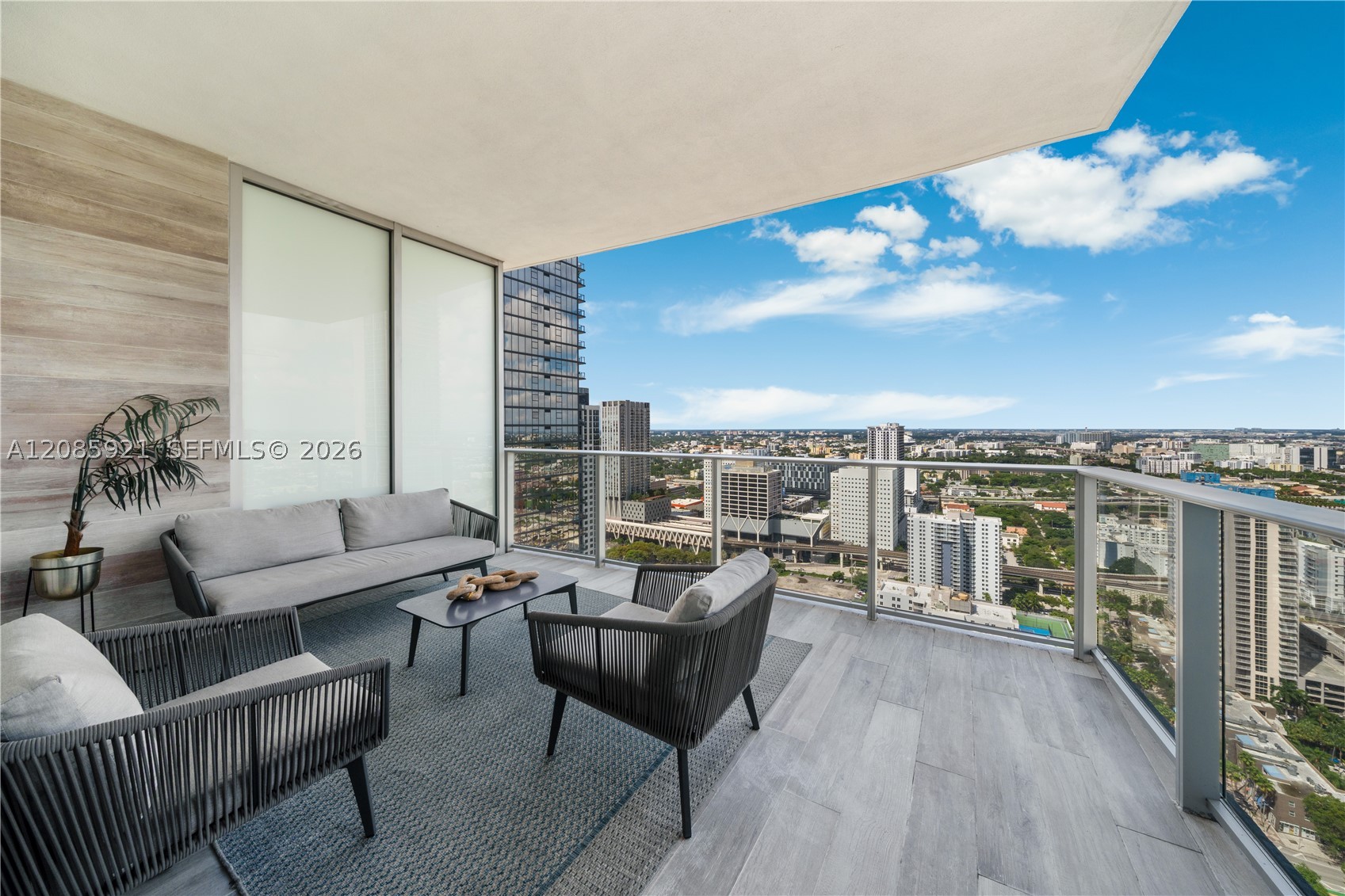851 NE 1st Ave #3408, Miami FL 33132