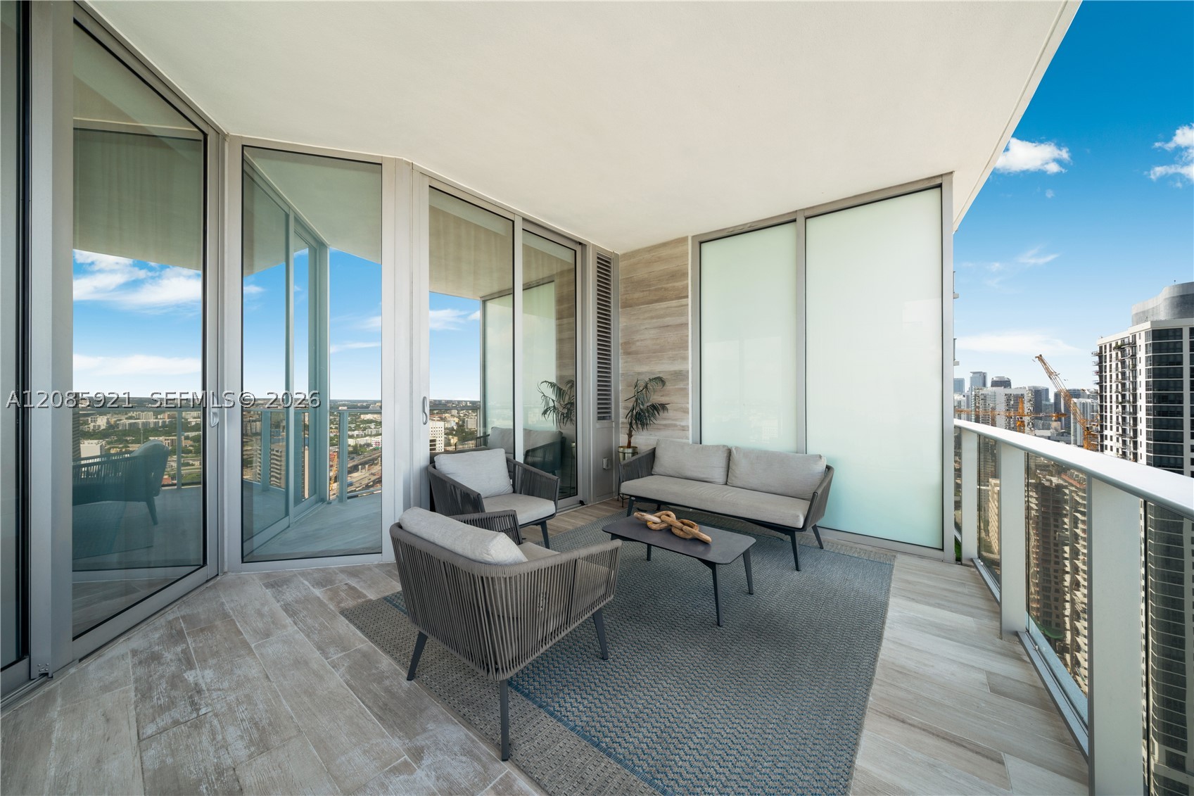 851 NE 1st Ave #3408, Miami FL 33132