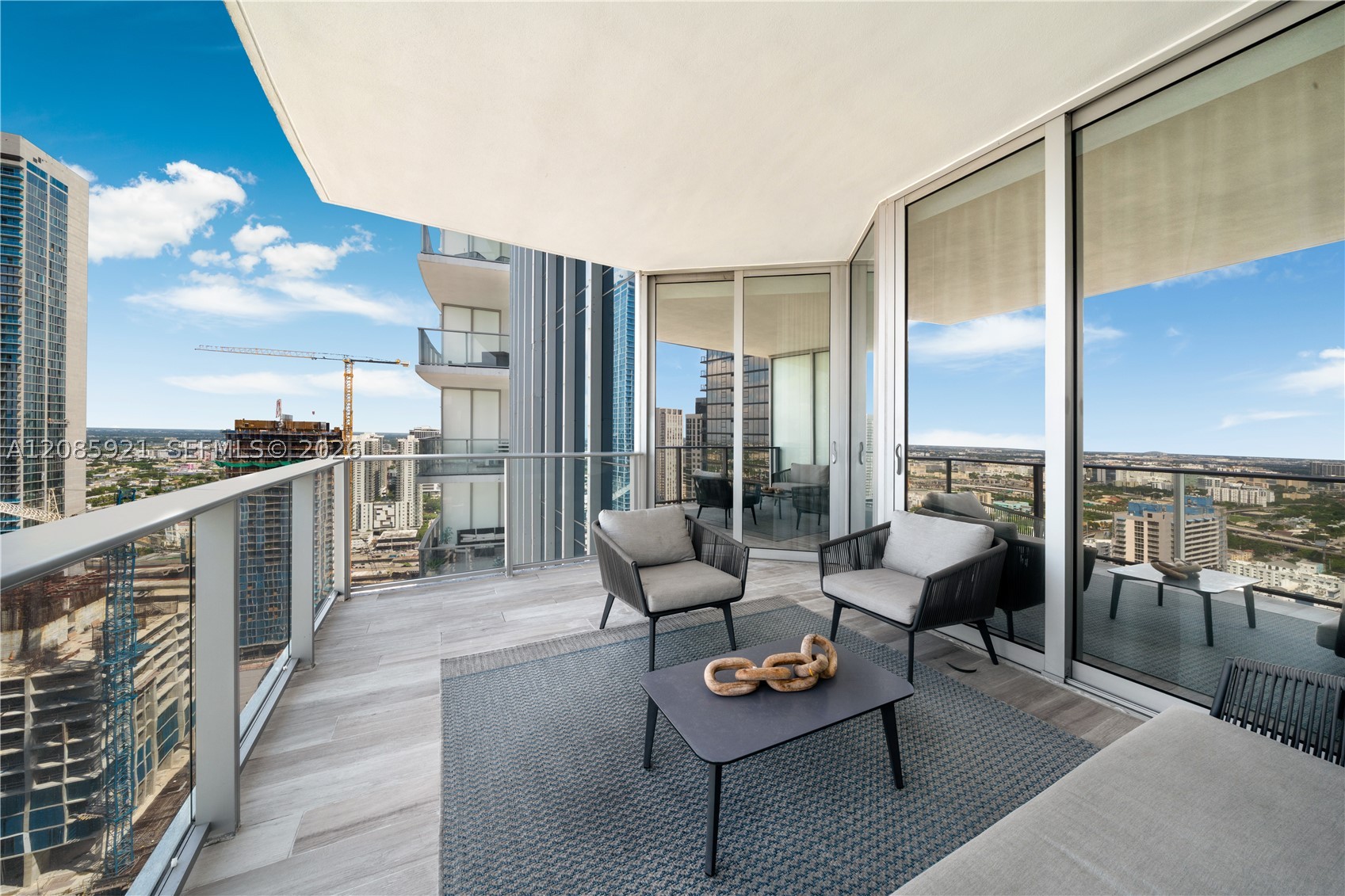 851 NE 1st Ave #3408, Miami FL 33132