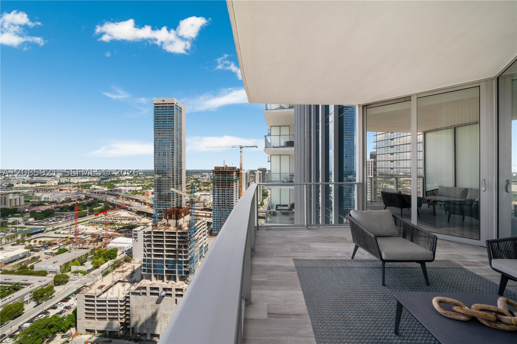 851 NE 1st Ave #3408, Miami FL 33132