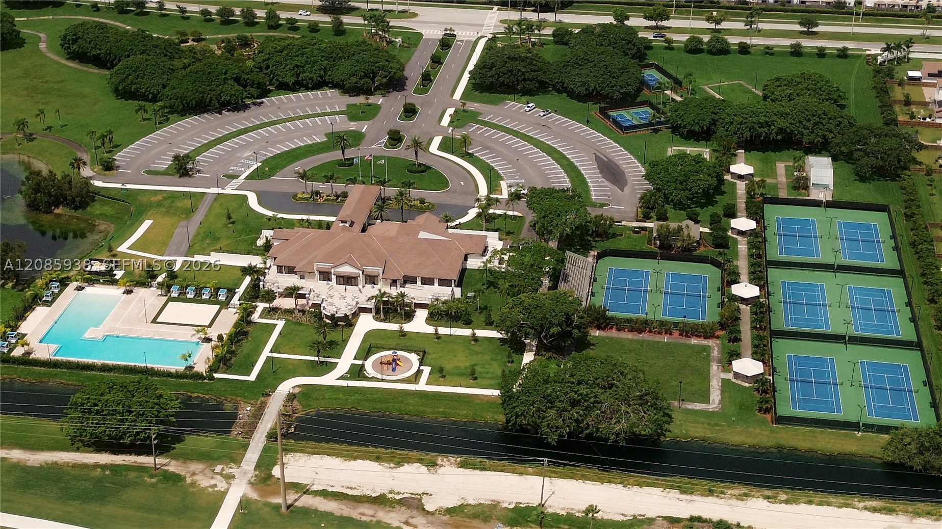 2996 SE 25th Ter, Homestead FL 33035