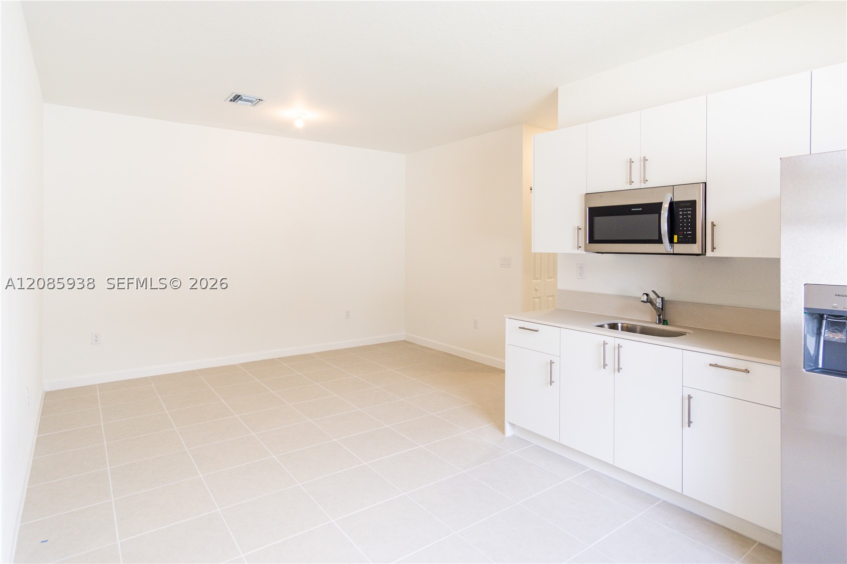 2996 SE 25th Ter, Homestead FL 33035
