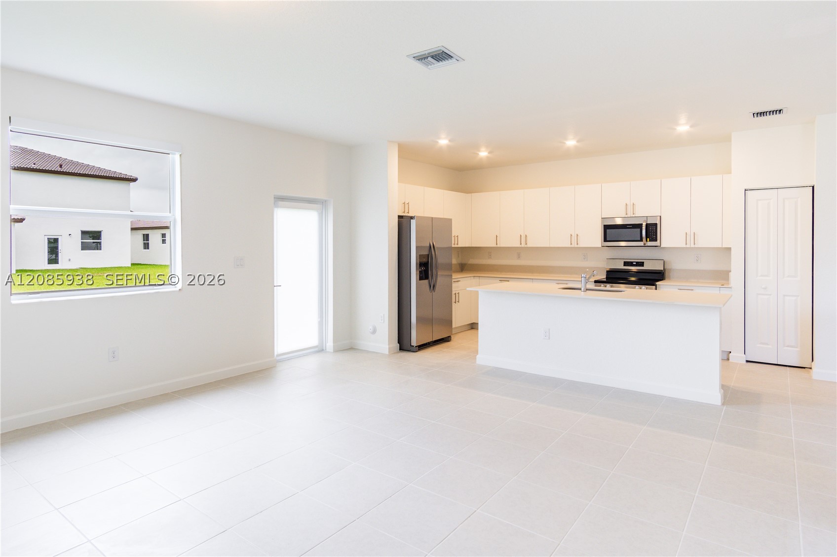 2996 SE 25th Ter, Homestead FL 33035