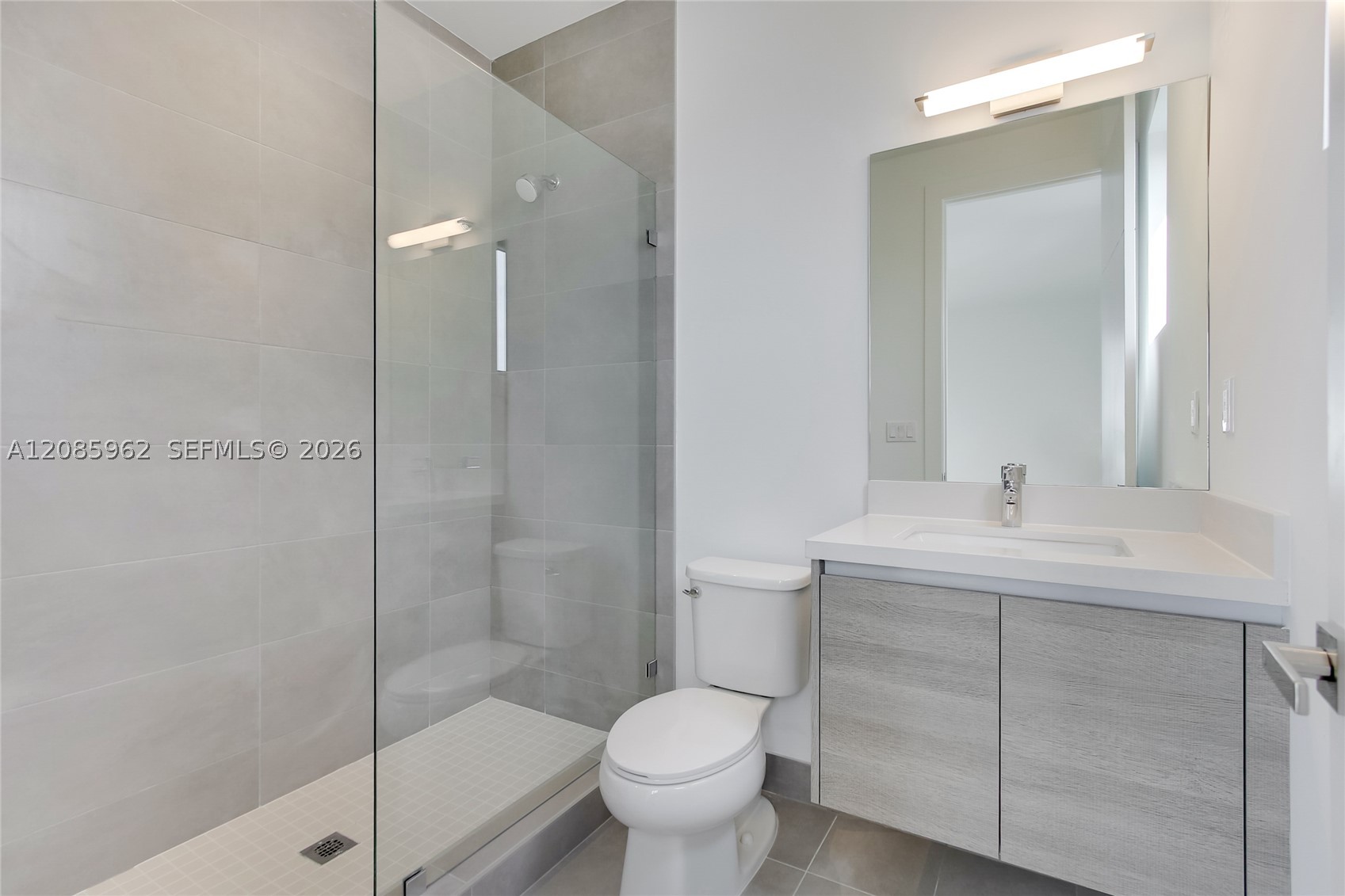 16492 Botaniko Dr S, Weston FL 33326