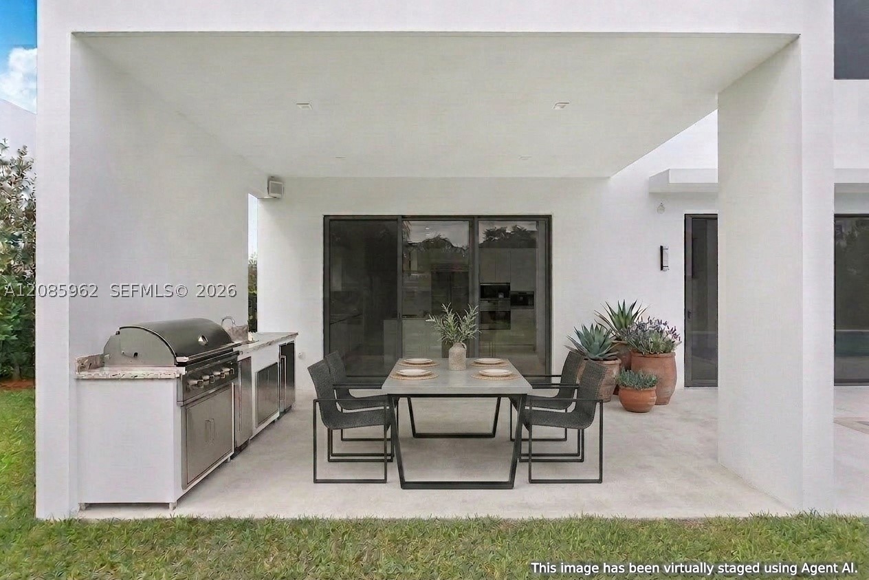 16492 Botaniko Dr S, Weston FL 33326