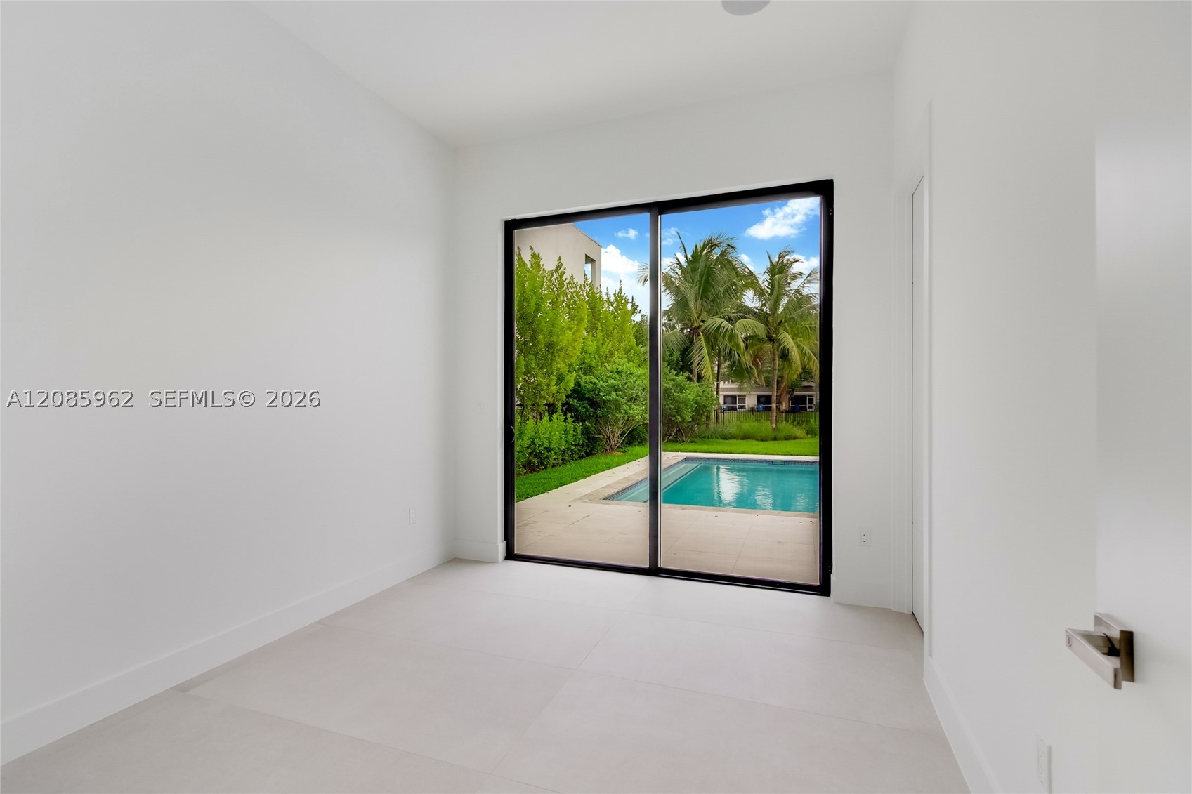16492 Botaniko Dr S, Weston FL 33326