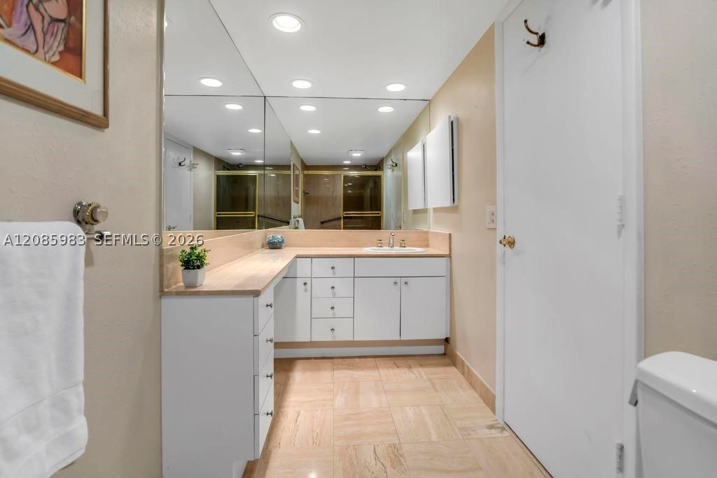 1201 S Ocean Dr #2003N, Hollywood FL 33019