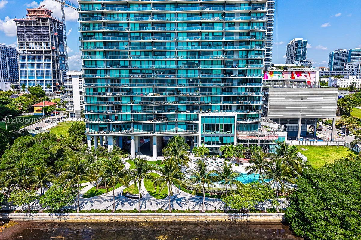460 NE 28th St #3503, Miami FL 33137