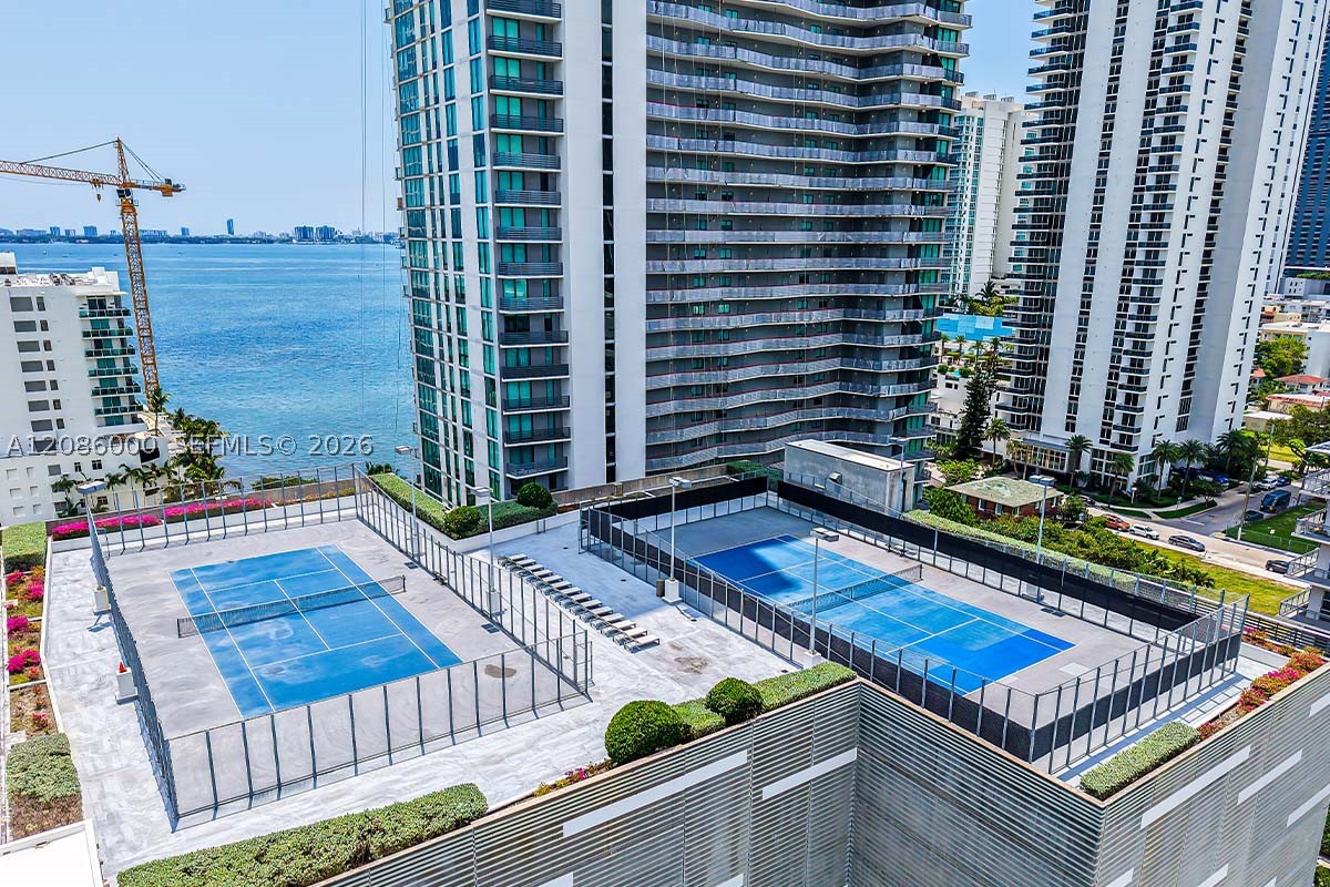 460 NE 28th St #3503, Miami FL 33137
