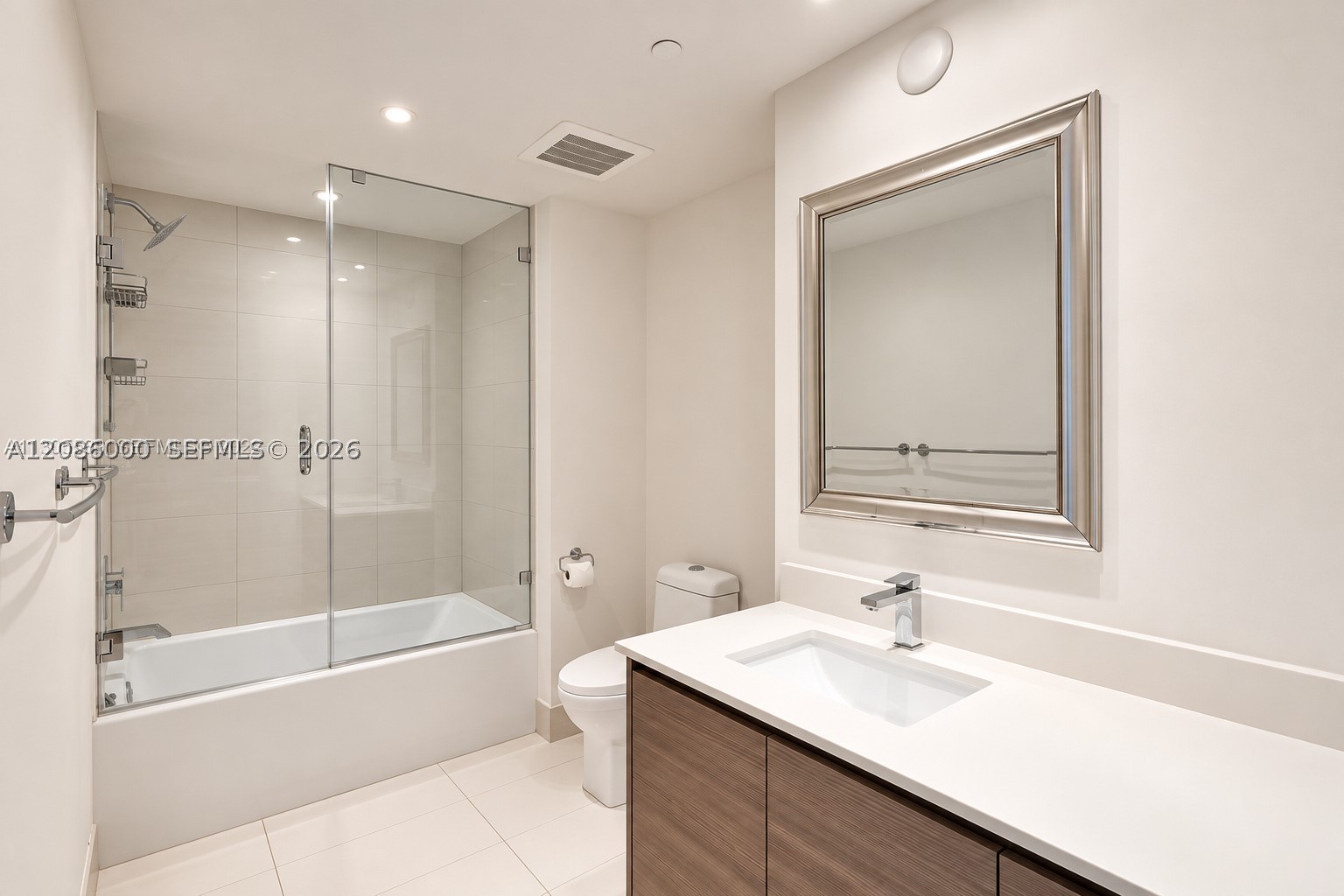 460 NE 28th St #3503, Miami FL 33137
