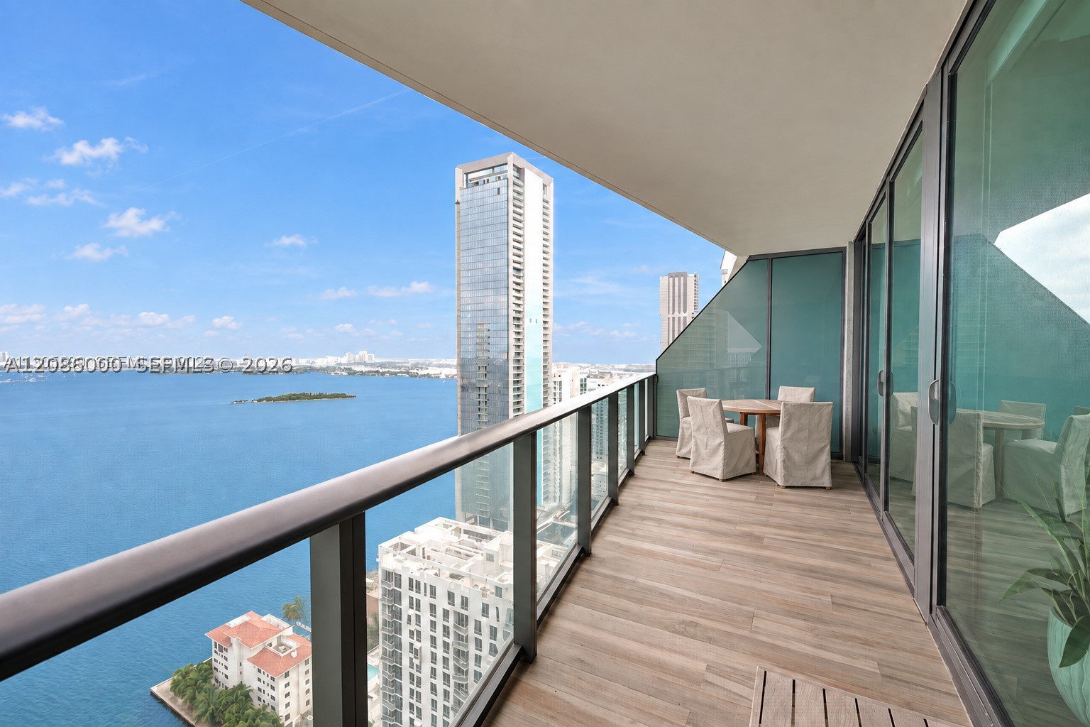 460 NE 28th St #3503, Miami FL 33137
