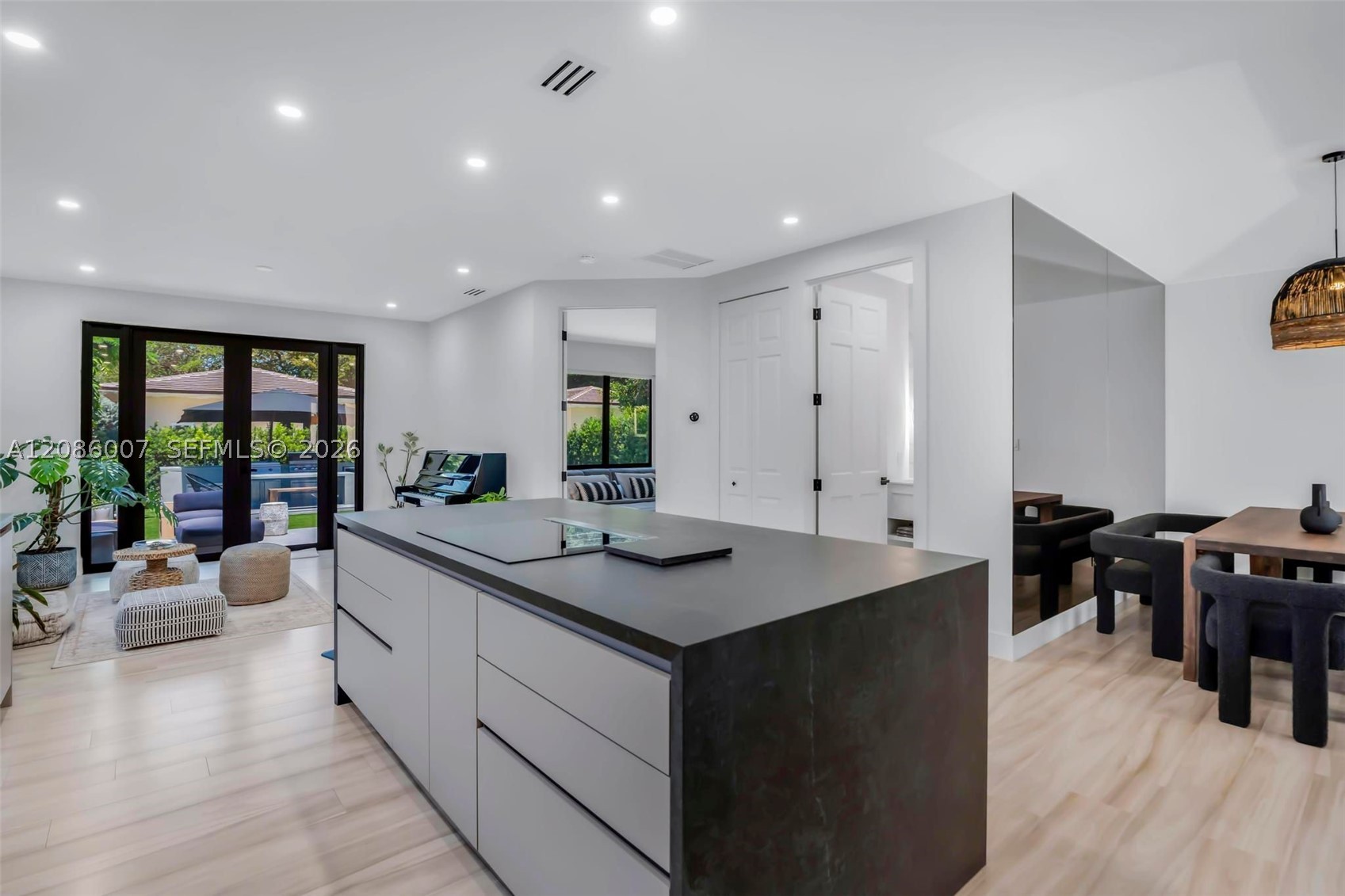 1543 Bird Rd #-, Coral Gables FL 33146