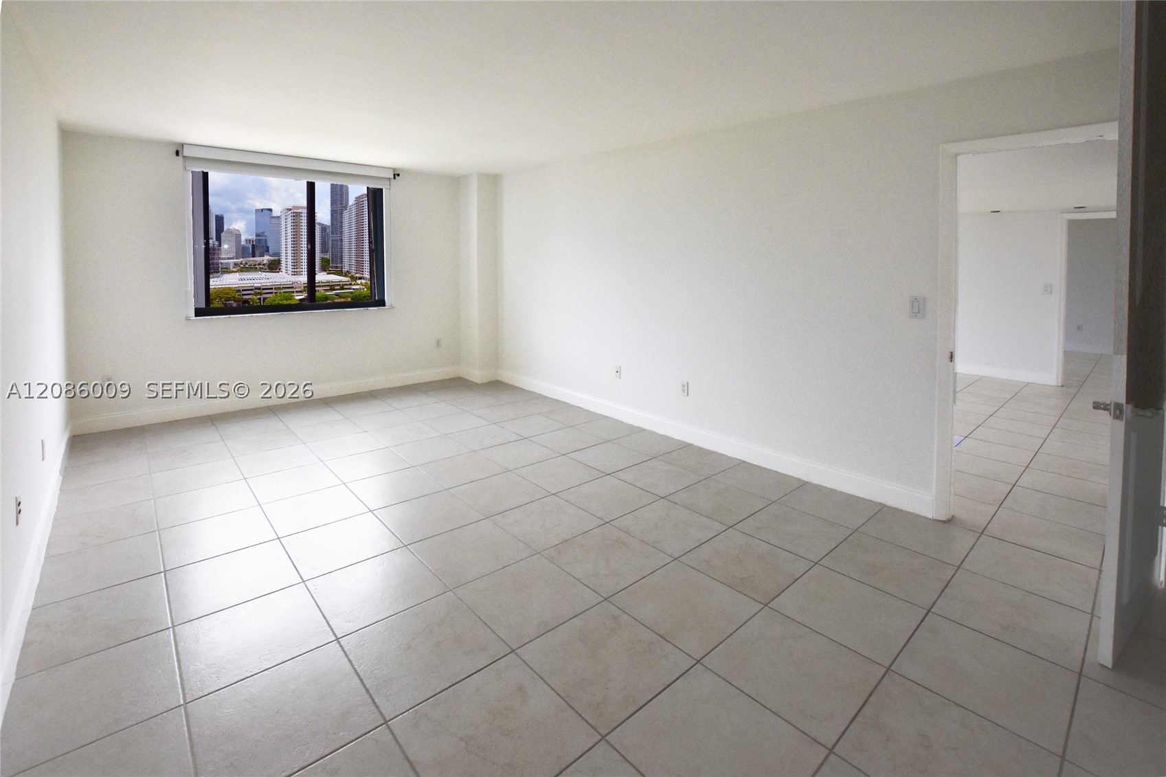 540 BRICKELL KEY DR #1511, Miami FL 33131