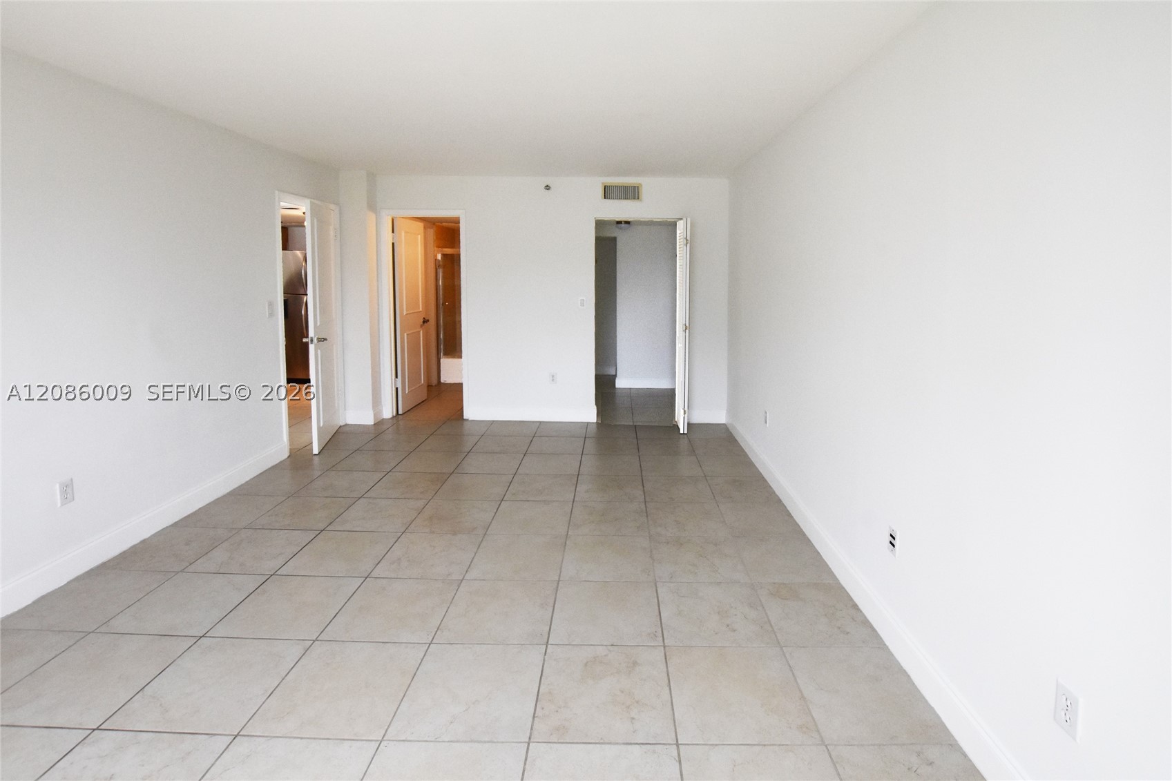 540 BRICKELL KEY DR #1511, Miami FL 33131