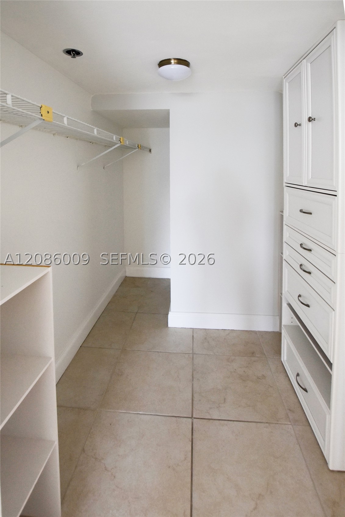 540 BRICKELL KEY DR #1511, Miami FL 33131