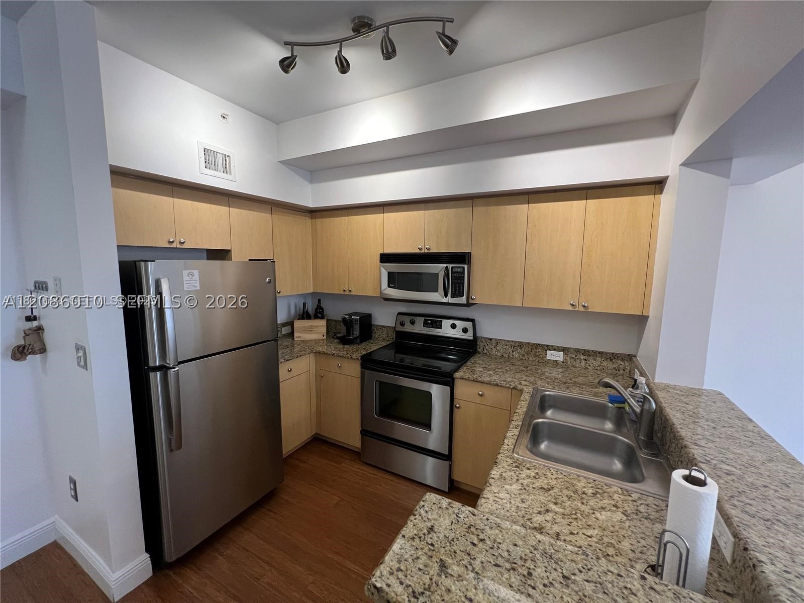 2965 NE 185th St #1503, Aventura FL 33180