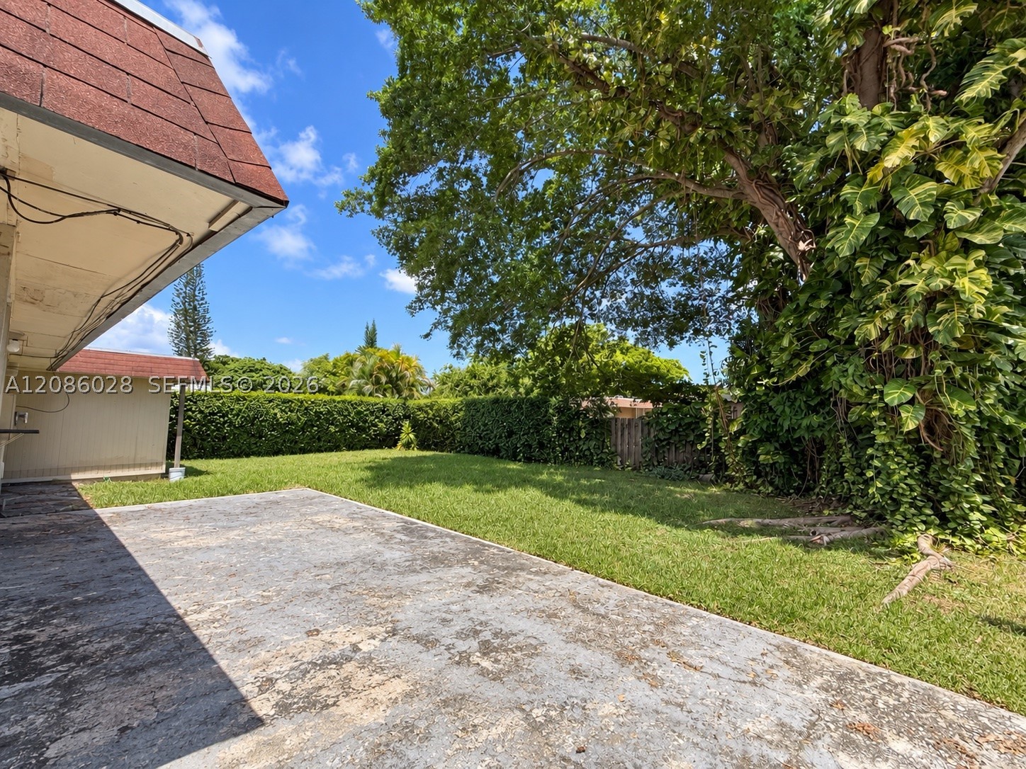 7804 NW 73rd Ter, Tamarac FL 33321