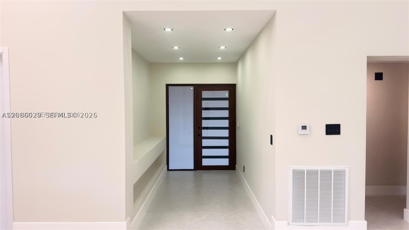 2765 NE 35th Dr, Fort Lauderdale FL 33308