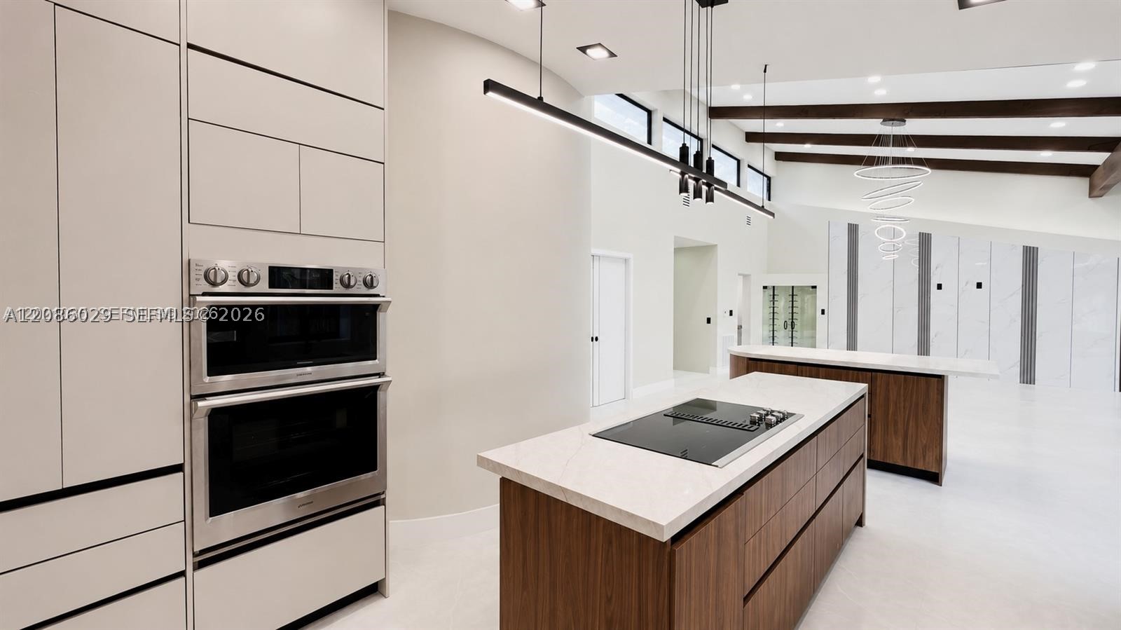 2765 NE 35th Dr, Fort Lauderdale FL 33308