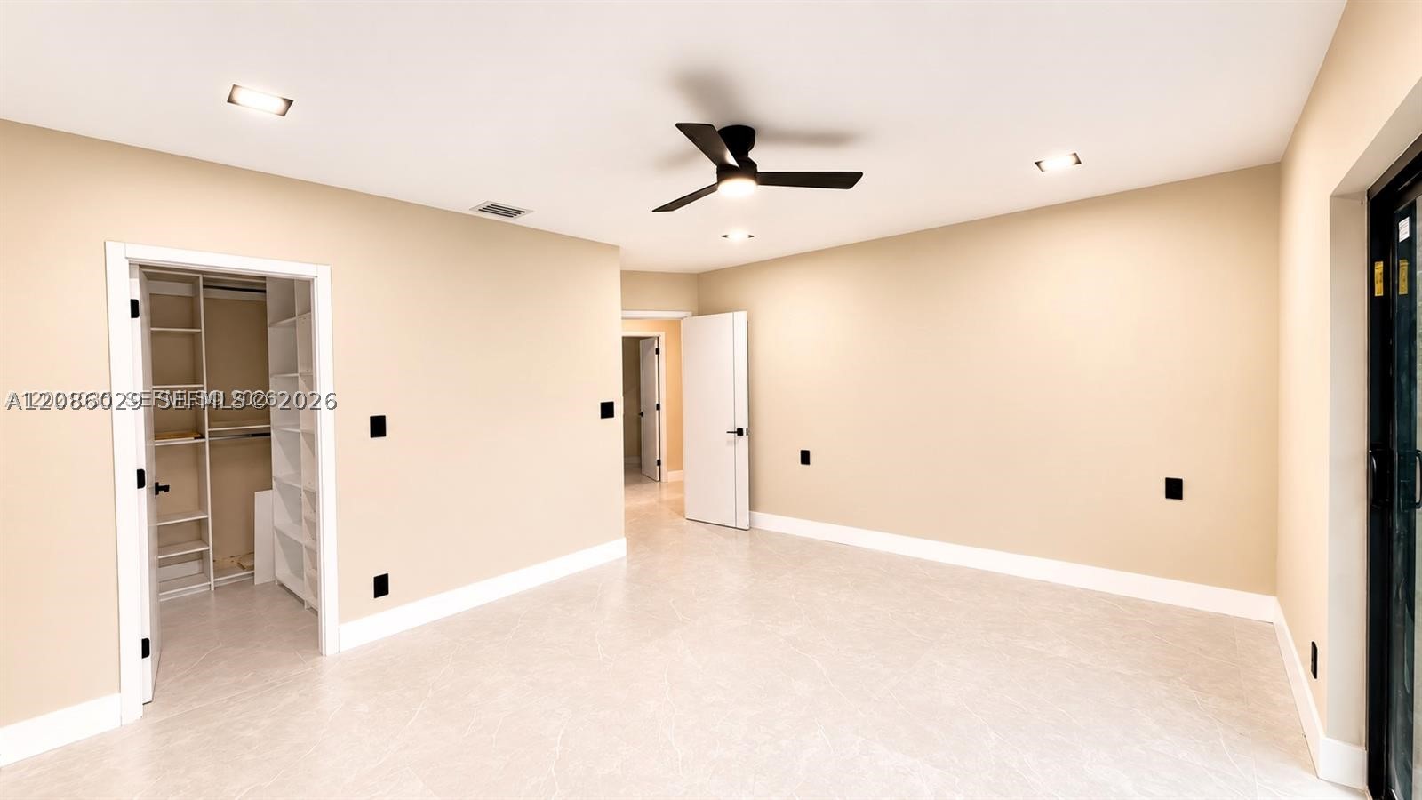 2765 NE 35th Dr, Fort Lauderdale FL 33308