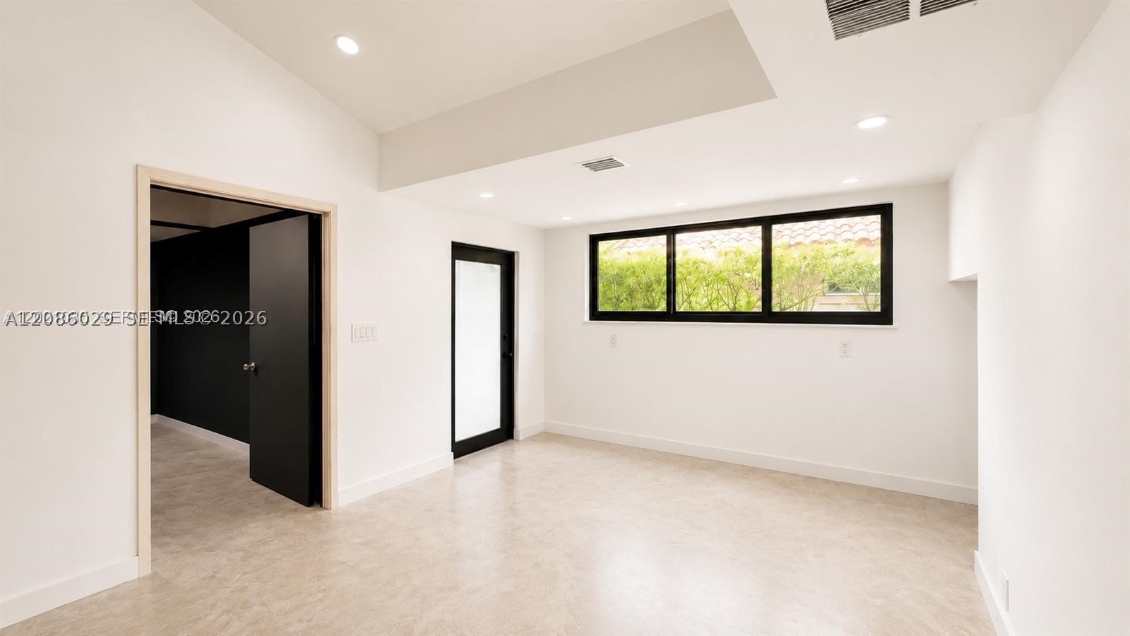 2765 NE 35th Dr, Fort Lauderdale FL 33308