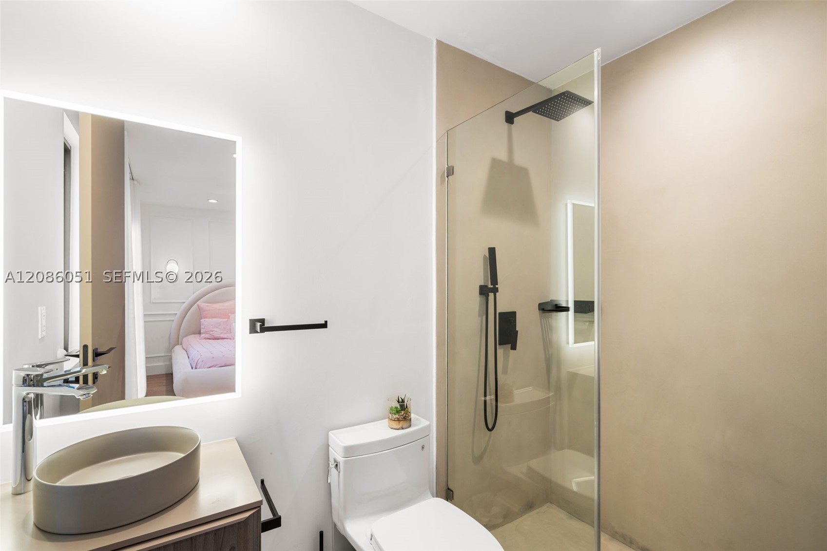 710 S Shore Dr, Miami Beach FL 33141