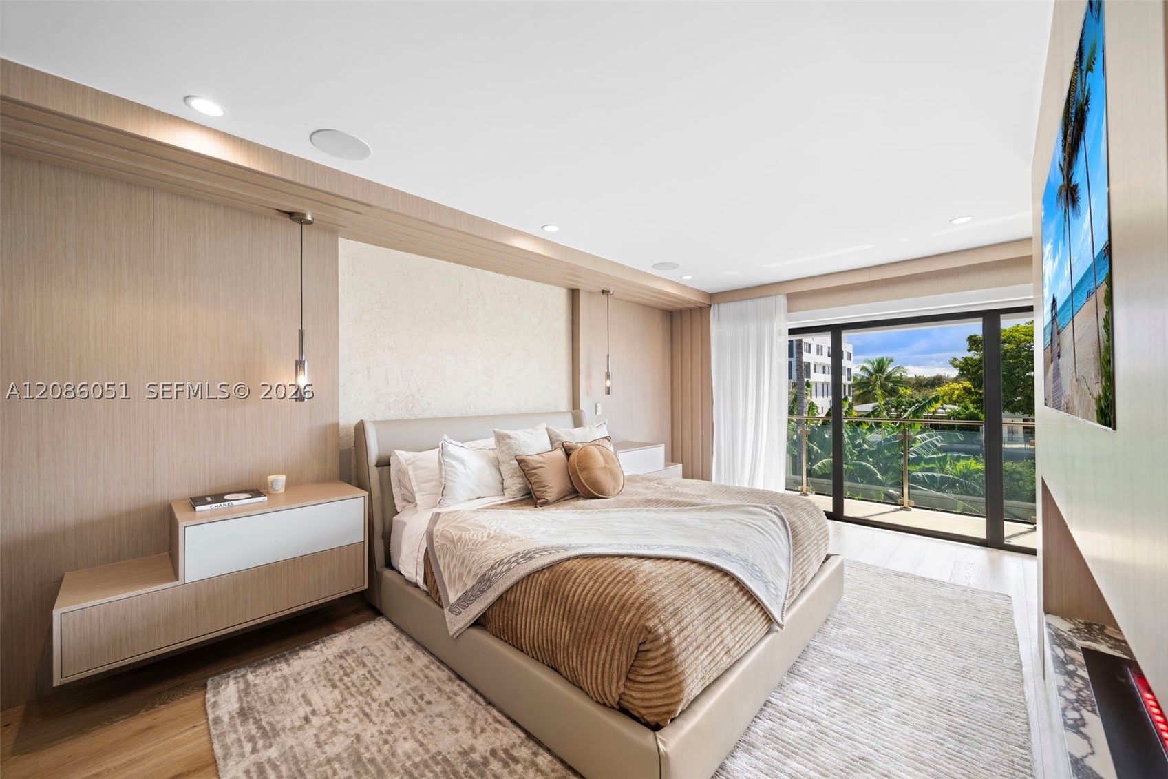 710 S Shore Dr, Miami Beach FL 33141