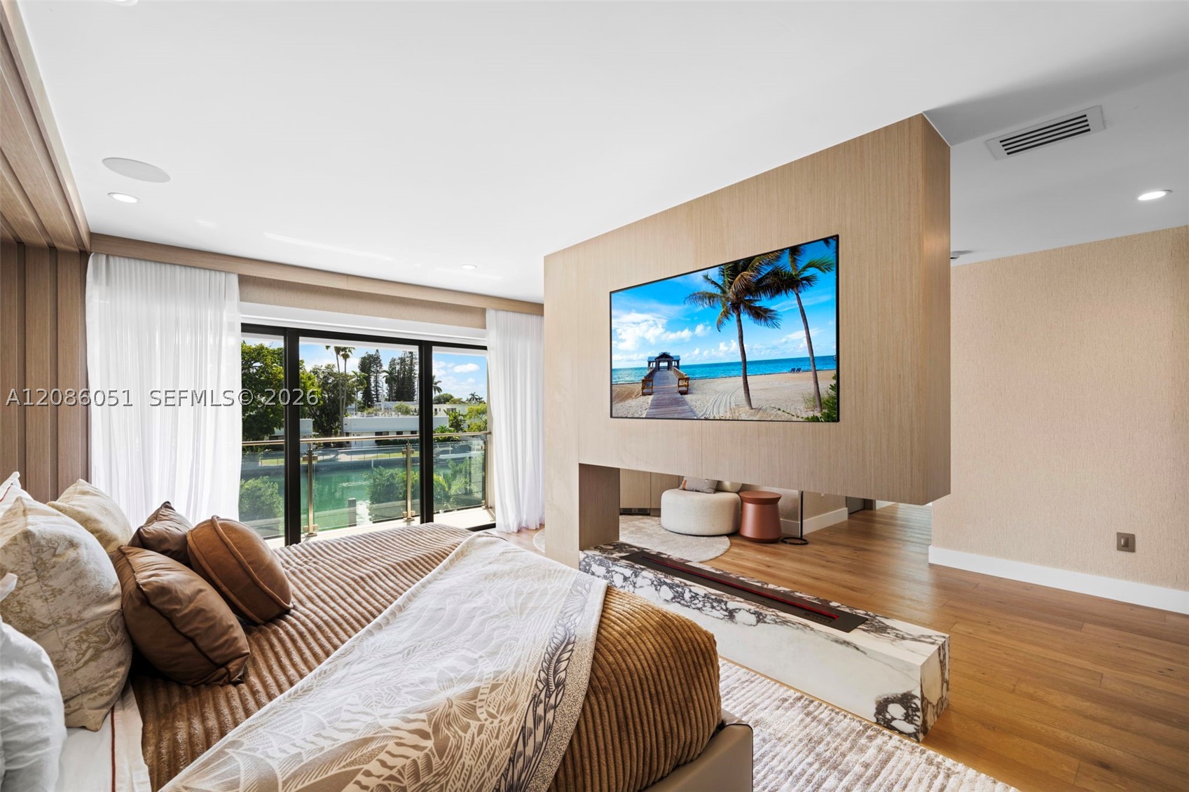 710 S Shore Dr, Miami Beach FL 33141